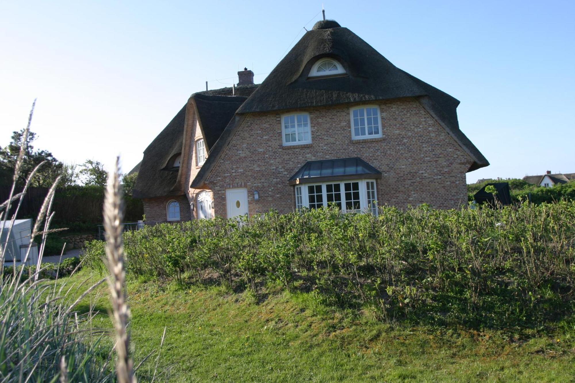 Hotel Duene Sylt Exterior photo